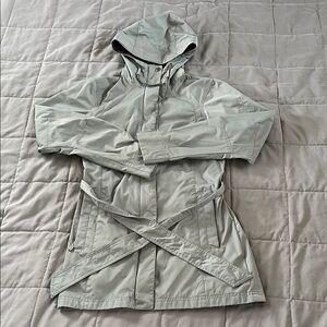 Columbia Light Gray Rain Jacket